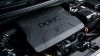 Kedua versi itu dibekali mesin bensin empat silinder 1,2 liter yang dapat dipadukan dengan transmisi manual lima kecepatan atau otomatis empat kecepatan. Mesin ini menghasilkan torsi 62 kW (83 hp) dan 122 Nm (90 lb-ft). Foto: Kia