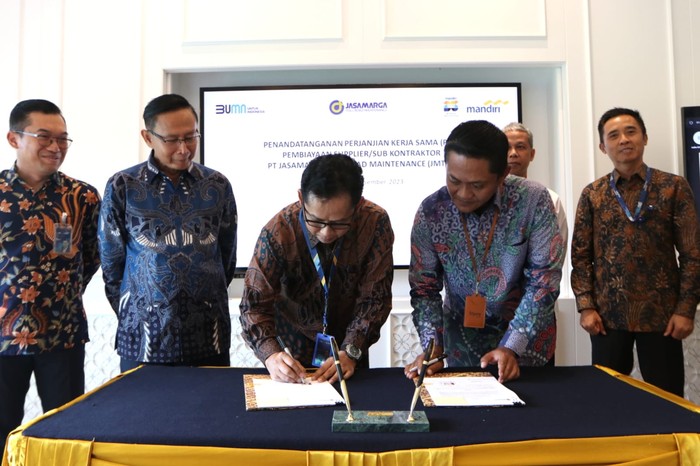 Krediti Mandiri untuk JMTM