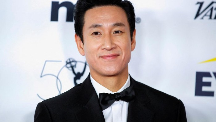 FILE PHOTO: Lee Sun-kyun attends the 50th International Emmy Awards in New York City, New York, U.S., November 21, 2022. REUTERS/Eduardo Munoz/File Photo