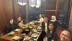 Potret Manis Lesti Kejora Kulineran Bareng Rizky Billar dan Sahabat