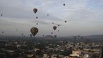 Menikmati Lanskap Piramida Matahari Meksiko dari Balon Udara