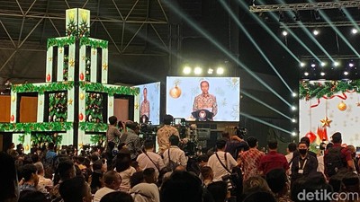 Momen Presiden Jokowi Hadiri Perayaan Natal Nasional 2023 di Surabaya