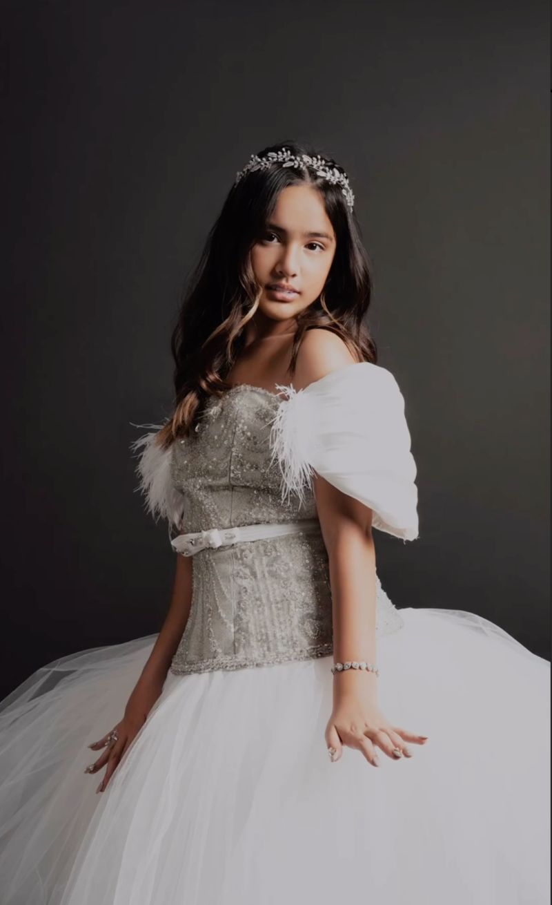 Nia Ramadhani Nia Ramadhani dan keluarga