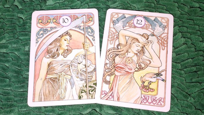 Pembacaan Kartu Tarot Eki Pembacaan Kartu Tarot Eki.