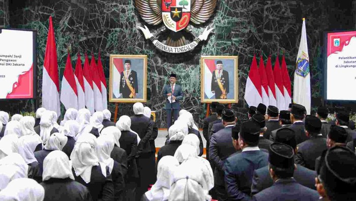 Penjabat (Pj) Gubernur DKI Jakarta Heru Budi Hartono Lantik 203 Pejabat DKI (Dok. Pemprov DKI)