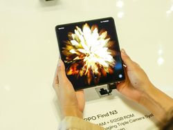 Pop Up Store OPPO Find N3 Series Surabaya Diserbu Konsumen, Ada Apa Saja?