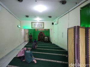 Jadwal Sholat Kota Cirebon Hari Ini, Selasa 27 Oktober 2026