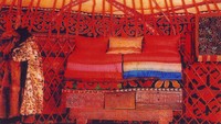 Bagian dalam Yurt yang merupakan hasil tenun masyarakat. Foto: Urmat Osmoev/CACSARC-kg via UNESCO