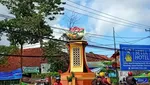 10 Tugu Makanan Unik di Berbagai Daerah, Gerobak Nasgor hingga Petai