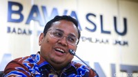 Bawaslu melihat ada berpotensi penyalahgunaan surat suara sehingga berdampak pidana Pemilu.  