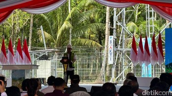 Saat Menkominfo Budi Arie Setiadi melaporkan ada 4.990 BTS 4G di 3T yang sudah menyala dan 630 BTS 4G yang ada di area kahar akan dituntaskan sampai semester pertama 2024. Foto: Agus Tri Haryanto/detikINET