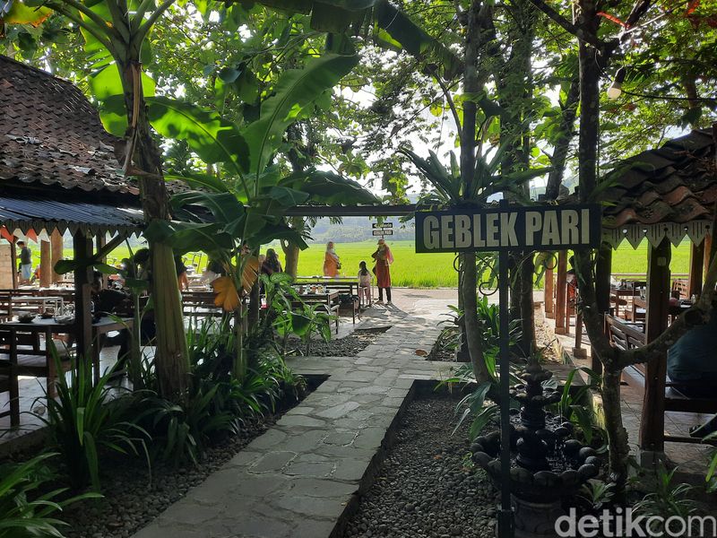 Geblek Pari di Kulonprogo, Yogyakarta