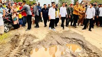 Perkembangan selanjutnya, jalanan diperbaiki. Presiden Jokowi sempat mengunjungi Lampung (dua kali kunjungan). Jalanan di Lampung Tengah beranjak mulus. Namun demikian, Gubernur Lampung Arinal Djunaidi menjelaskan perbaikan jalan di sini bukan karena adanya isu viral di media sosial melainkan sudah direncanakan sejak sebelum adanya isu viral. Dok. detikSumut