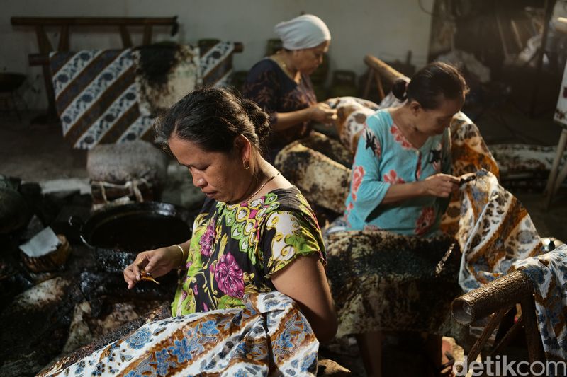 Kampung Batik Kauman di Pekalongan