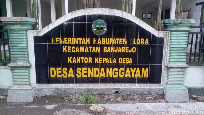 Kantor Desa Sendanggayam Blora.