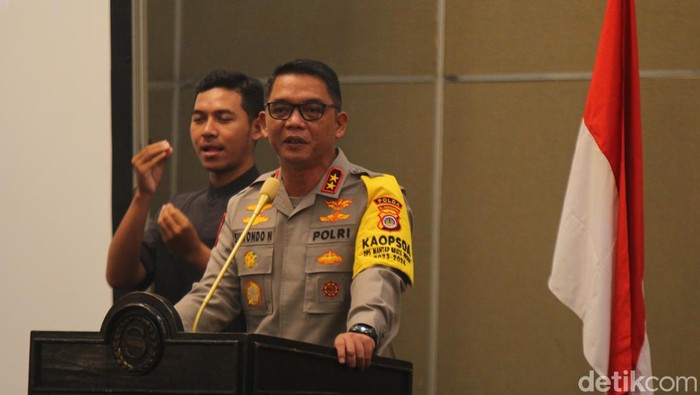 Kapolda DIY Irjen Suwondo Nainggolan saat memberikan paparan rilis akhir tahun Polda DIY di Sheraton Mustika, Sleman, Kamis (28/12/2023).