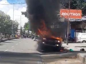 Ricuh Arak-arakan Jenazah Lukas Enembe, Kapolri Ungkap Kondisi Terkini Papua