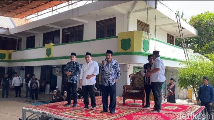 Mahfud MD di Ponpes Al-Khiziny Siwalan Panji Buduran Sidoarjo