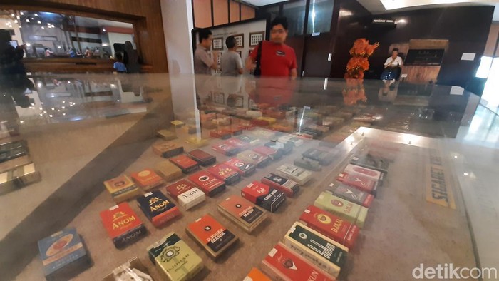 Suasana di Museum Kretek ramai pengunjung, Kamis (28/12/2023).