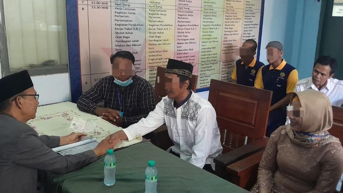 Napi Lapas Porong menikah