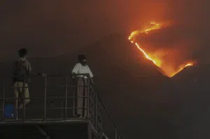 Panasnya 2023 Bikin Gunung-gunung di Indonesia Dilalap Si Jago Merah