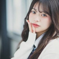 Cukup banyak ajang kecantikan yang diadakan untuk remaja. Sebuah kontes di Jepang jadi sorotan karena mencari penampilan terimut dari para kontestannya yang masih SMA. Pemenangnya tahun ini adalah Risa Yonezawa, remaja berusia 16 tahun yang mendapat gelar Gadis SMA Paling Cute. Foto: Instagram Risa Yonezawa