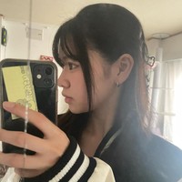 Apa yang membuat Risa terpilih sebagai gadis terimut di Jepang? Gadis kelahiran 2007 tersebut memang punya kecantikan segar dengan mata yang bulat, hidung mancung, dan lesung pipi. Hal lain yang membuatnya menarik simpati audiens dan juri adalah kepribadian yang lucu. Foto: Instagram Risa Yonezawa