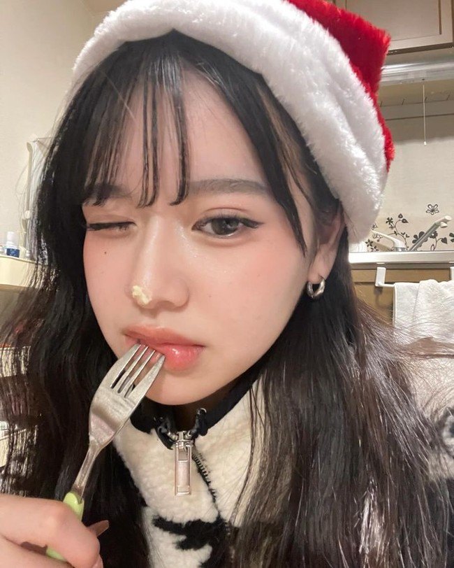 Sosok Risa jadi viral setelah menjadi ratu kecantikan remaja. Akun Instagram-nya kini kebanjiran follower dengan lebih dari 3.000 pengikut. Foto: Instagram Risa Yonezawa