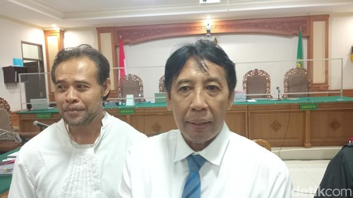 Mantan Rektor Unud I Nyoman Gde Antara di PN Tipikor Denpasar, Kamis (28/12/2023).