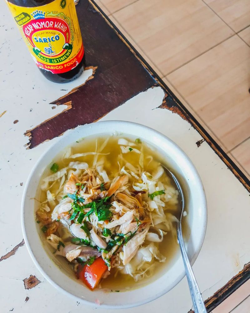 Soto Sawah Bu Hadi