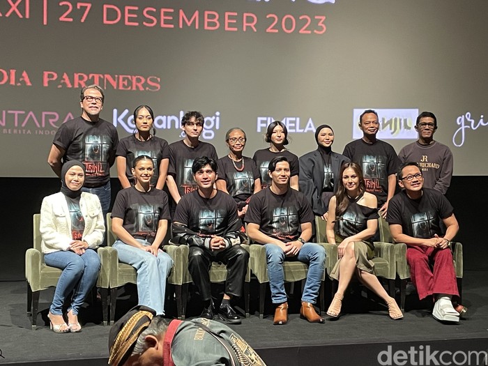 Jumpa pers film Trinil: Kembalikan Tubuhku di XXI Epicentrum, Kuningan, Jakarta Selatan, Rabu (27/12/2023).