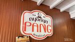 Nyonya Pang, Toko Jajanan Legendaris dalam Gadis Kretek