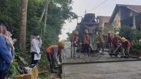 Sebagai informasi, Balai P2P Sumatera V Direktorat Jenderal Perumahan Kementerian PUPR bekerjasama dengan Pemerintah Kota Prabumulih telah menyelesaikan pembangunan rumah untuk para tukang sapu jalan yang berlokasi di Kelurahan Anak Petai, Kecamatan Prabumulih Utara, Kota Prabumulih. Sebanyak 223 unit rumah masyarakat dibangun secara bertahap sejak 2020 dan sudah dihuni oleh para tukang sapu jalanan beserta keluarganya. Kini pemerintah juga melengkapi kompleks perumahan tersebut dengan menyelesaikan pembangunan jalan lingkungan dengan cor beton dengan spesifikasi Beton K-300 dengan ketebalan 15 cm yang kuat dan berkualitas sehingga lingkungan lebih rapi dan nyaman.