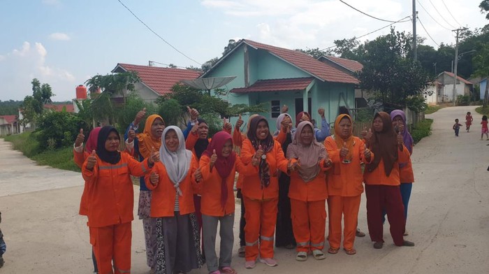 Wajah Semringah Tukang Sapu di Prabumulih dapat Rumah Gratis dari Pemerintah