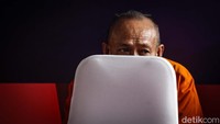 Sebanyak 9.628 orang tersangka di antaranya kini menjalani proses penyidikan. Sedangkan 2.200 orang lainnya menjalani proses rehabilitasi.  