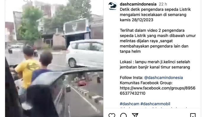 Bocah naik sepeda listrik