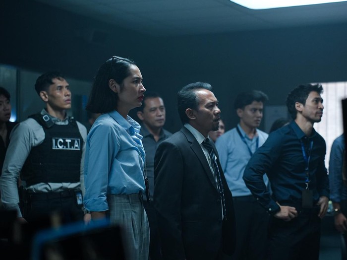 film 13 bom di jakarta