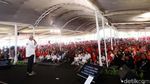Momen Ganjar Luncurkan SMK Gratis untuk Keluarga Miskin