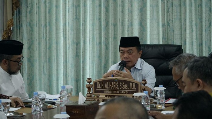 Gubernur Jambi Al Haris
