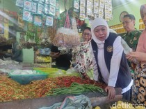 Gubernur Khofifah Pastikan Harga Sembako di Sidoarjo Stabil Jelang Tahun Baru