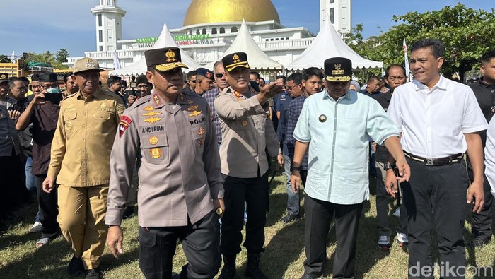 Kapolda Sulsel Irjen Andi Rian R Djajadi saat kunjungan kerja di Kabupaten Wajo.