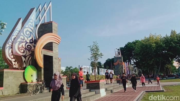 Kawasan Alun-alun Klaten di Jalan Pemuda Tengah. Foto diunggah pada Jumat (29/12/2023).