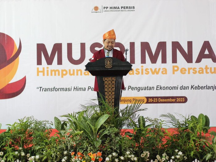 Ketua Umum Pimpinan Pusat Himpunan Mahasiswa Persatuan Islam (Ketum PP Hima Persis) Ilham Nurhidayatullah