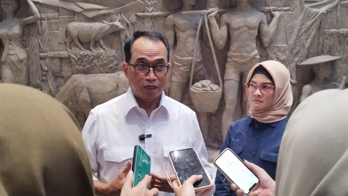 Menteri Perhubungan Budi Karya Sumadi