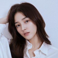 Nancy Jewel McDonie, atau dikenal dengan nama panggung Nancy MOMOLAND terhitung sudah lima kali masuk daftar wanita tercantik versi TC Candler. Tahun ini menjadi keberuntungannya, karena akhirnya menduduki peringkat pertama. Foto: Instagram/@nancyjewel_mcdonie_