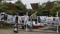 Pewarta Foto Indonesia (PFI) Bandung menggelar roadshow pameran foto jurnalistik dengan memamerkan 57 foto tunggal dan empat foto story karya 15 jurnalis foto di Jawa Barat yang berlangsung hinggai 31 Desember 2023. 