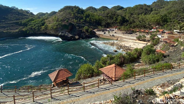 Pantai Klotok, Wonogiri.