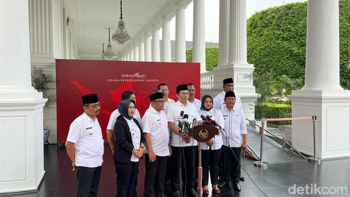 Papdesi dkk temui Jokowi di Istana Negara