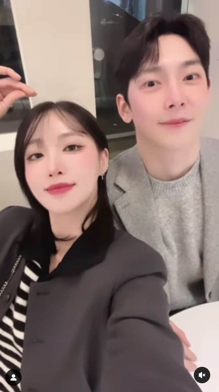 Park Hyun Joon dan Saebom Nature