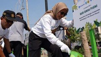 Mengusung tema “Hijaukan Indonesia”, kegiatan untuk menjaga kelestarian lingkungan melalui program penghijauan untuk pengurangan emisi gas karbon serta gas rumah kaca.  